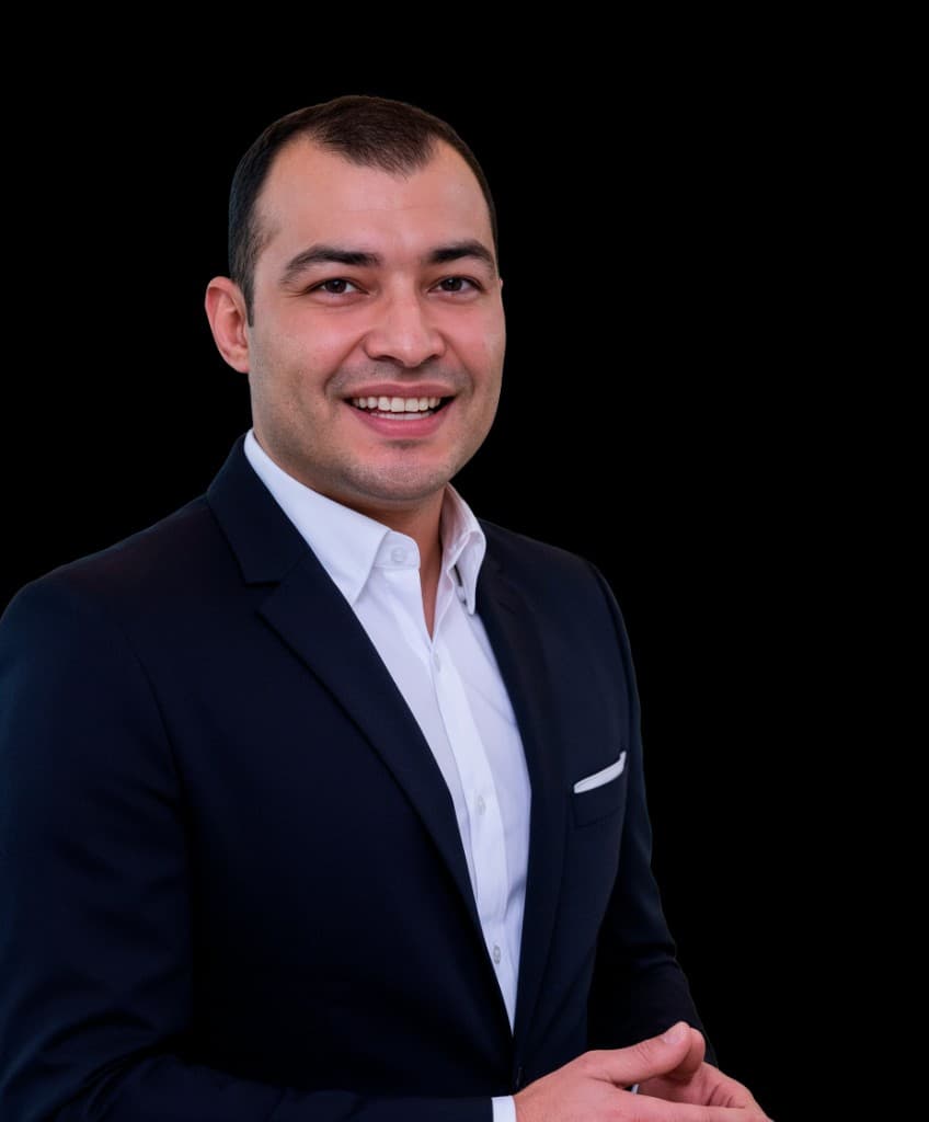 Jack Alvarado, fundador de AE-IA — consultor de inteligencia artificial en Colombia